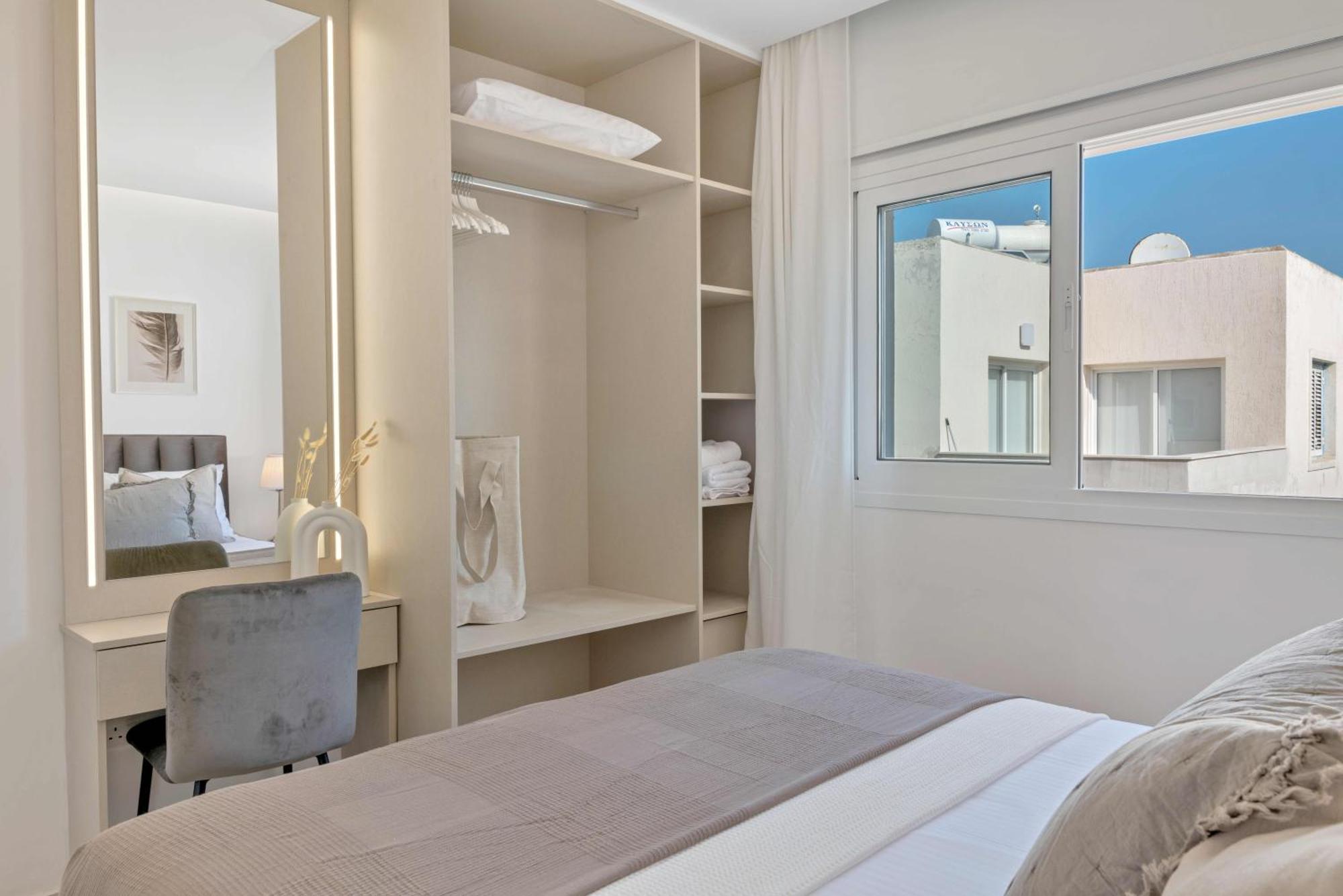 Apartmán Phaedrus Living: Seaview Luxury Flat Limnaria 150 Paphos Exteriér fotografie
