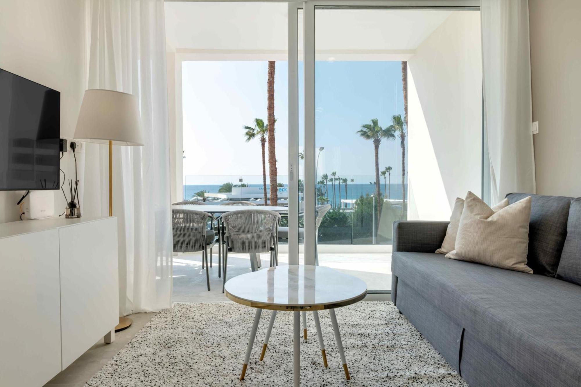 Apartmán Phaedrus Living: Seaview Luxury Flat Limnaria 150 Paphos Exteriér fotografie