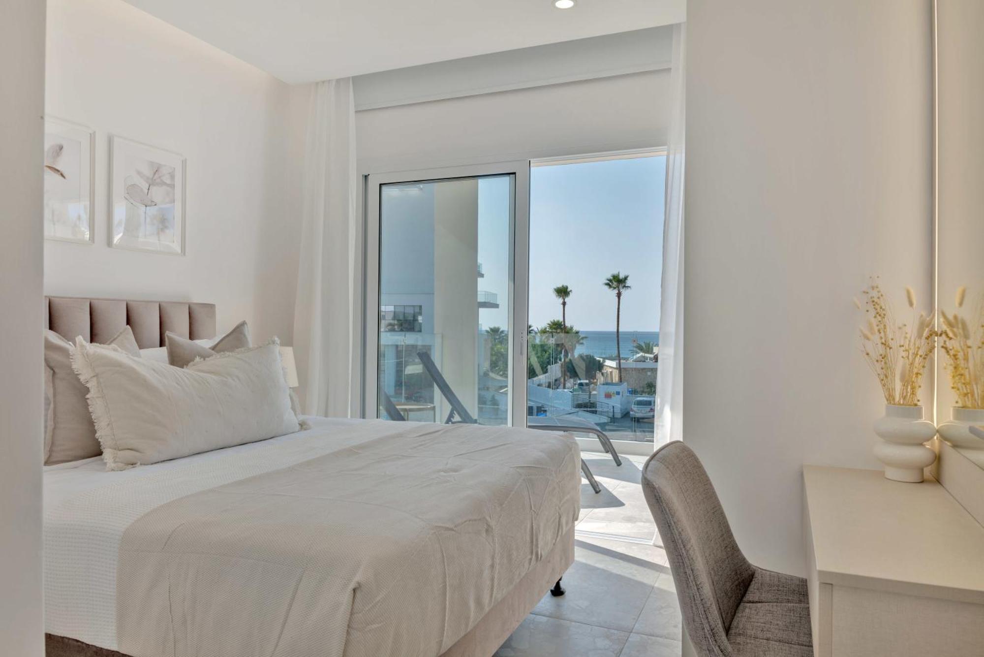 Apartmán Phaedrus Living: Seaview Luxury Flat Limnaria 150 Paphos Exteriér fotografie